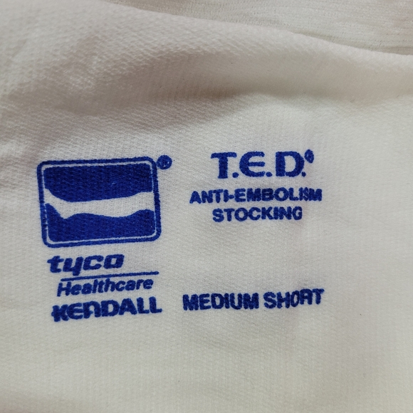 5 pairs T.E.D. Hose Anti-Embolism Stockings NEW! - Picture 3 of 3